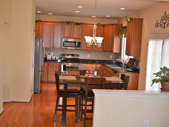 2nd image of 5432 Bowers Hill Dr