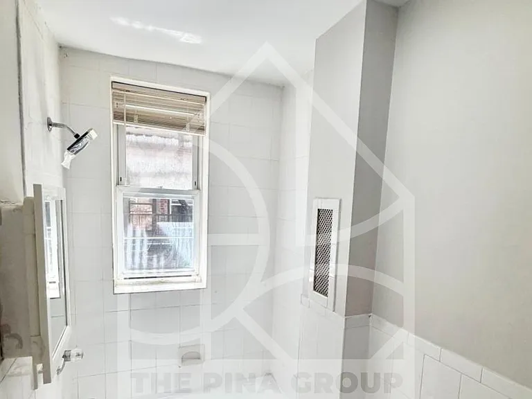 5304 Palisade Ave #202B — Photo 6