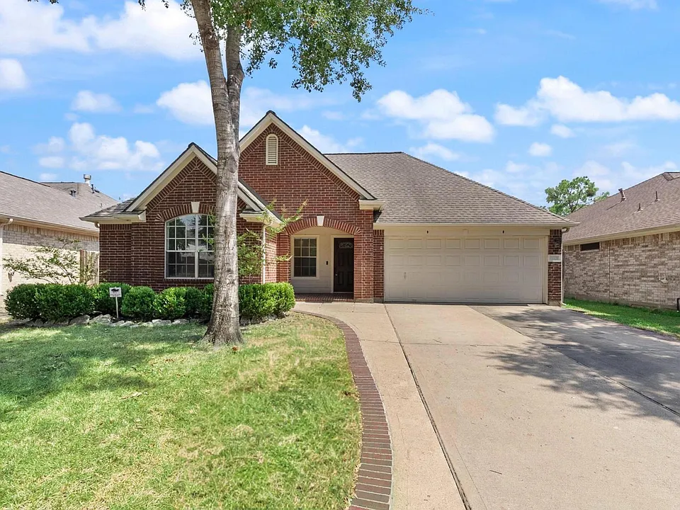 10638 Desert Springs Cir
