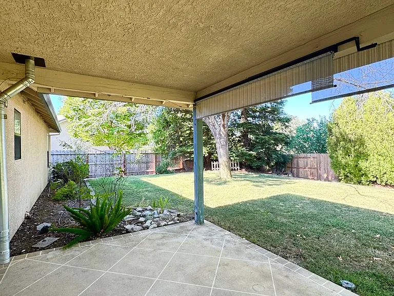 4424 Heather Ridge Ln — Photo 16
