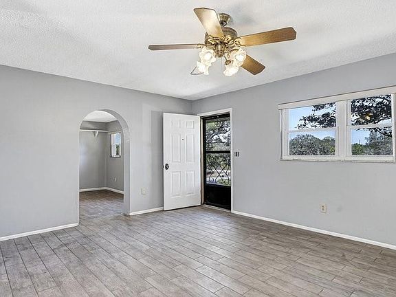 3rd image of 16136 Donney Moor Ln