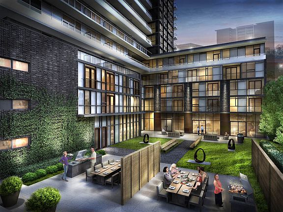 5th image of 101 Erskine Ave #2806