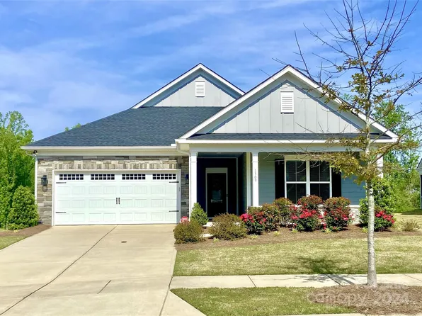 1309 Curling Creek Dr, Indian Trail, NC 28079