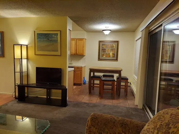 1096 Herbert Ave APT 5, South Lake Tahoe, CA 96150