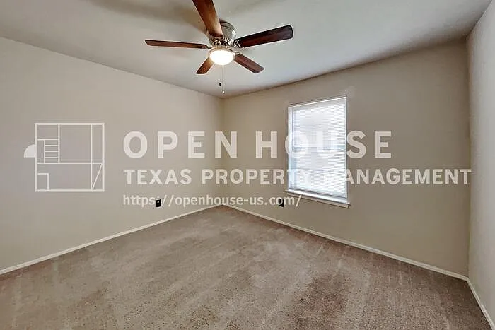 6917 Lincolnshire Ln — Photo 14
