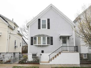 14 Borden St, New Bedford, MA 02740