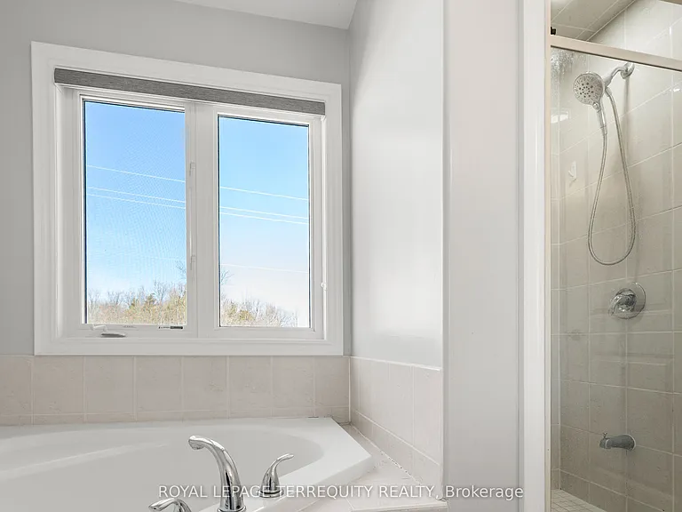 1818 Lamstone St — Photo 16