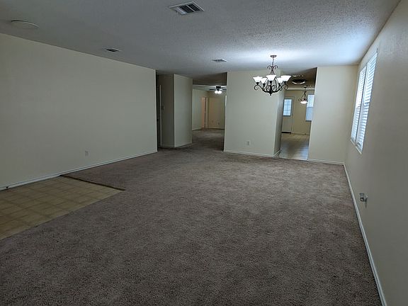 3rd image of 2052 W Grove Ln