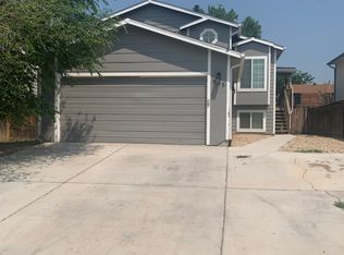 985 Square Dance Ln, Fountain, CO 80817