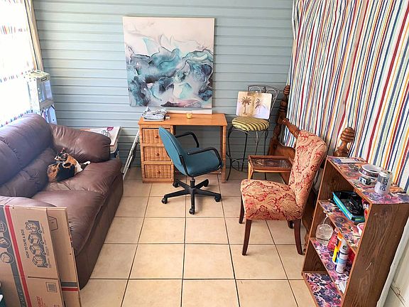 4th image of 257 Dixie Dr #257