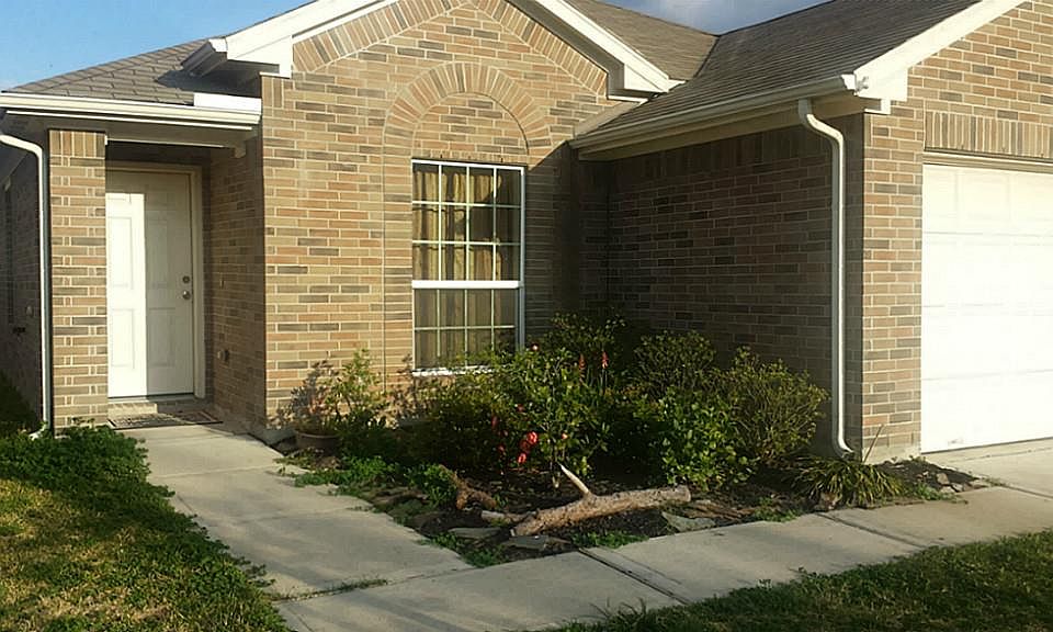 1st image of 2414 Blue Reef Dr