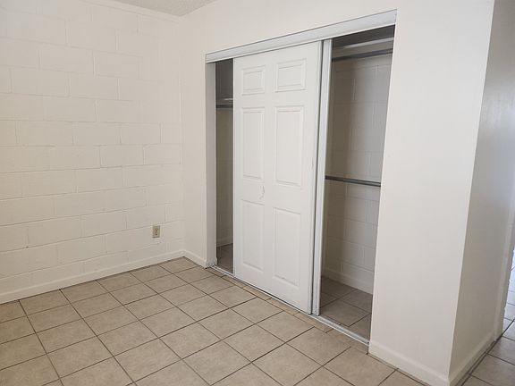 5th image of 9888 Taj Mahal St