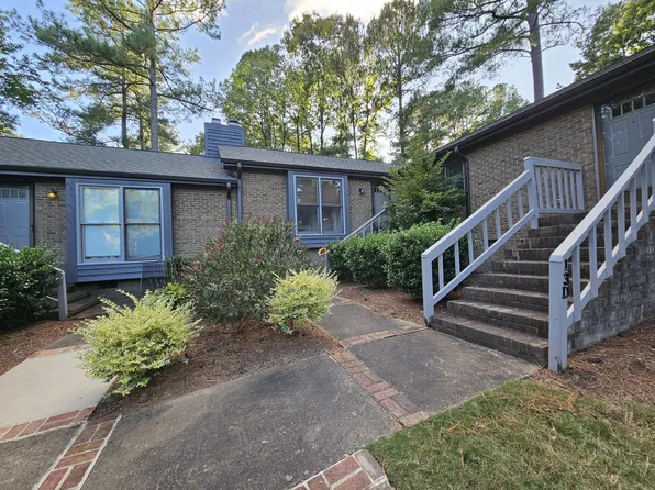 500 W Woodcroft Pkwy APT 13C, Durham, NC 27713
