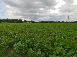 Moses Tripp Ln, Dunn, NC 28334