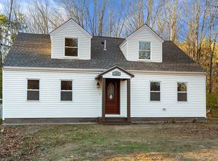 389 Andover St, Georgetown, MA 01833