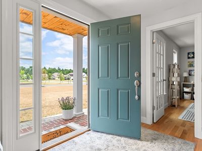 2 Oldfield Rd, Bridgewater, MA, 02324