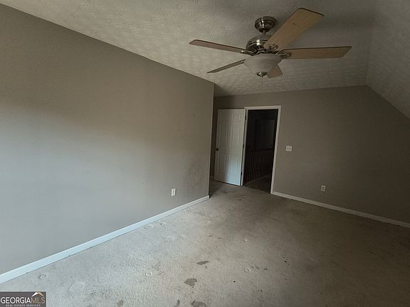 5th image of 8350 Rock Eagle Rd