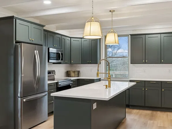 2224 Crestline Dr, Nashville, TN 37214