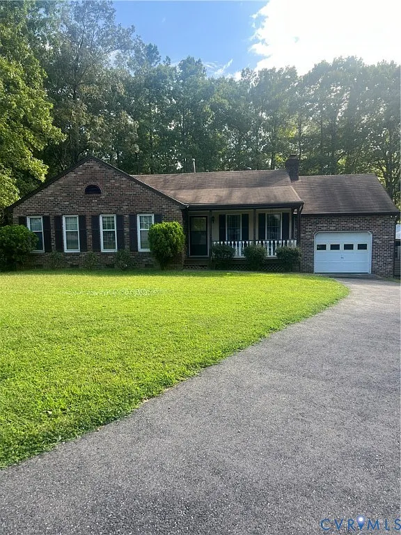 3 bed, 2.0 bath, $2,100 — Photo 1