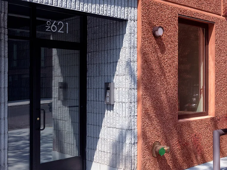 621 Madison St #3F — Photo 15