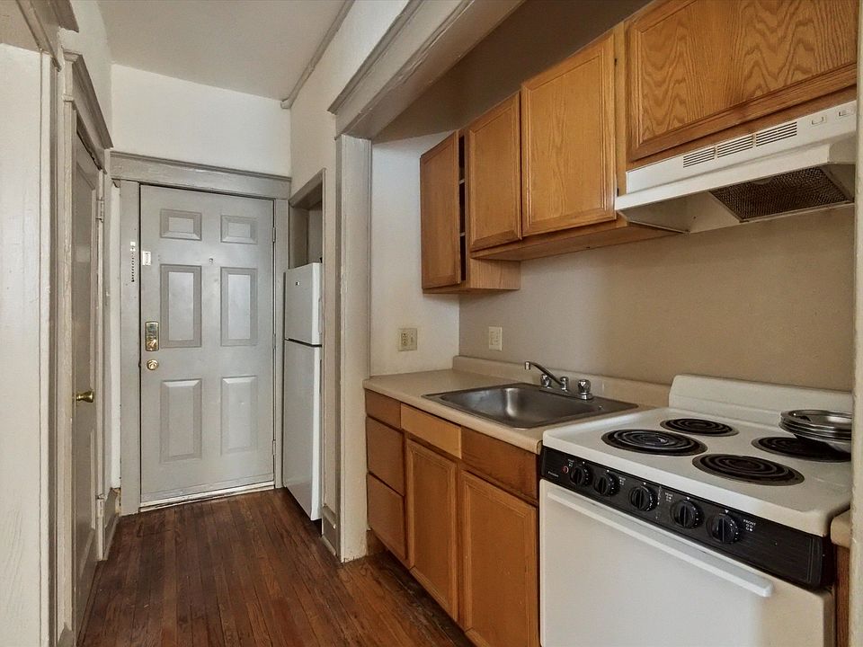 1st image of 1429 N 15th St APT 2C