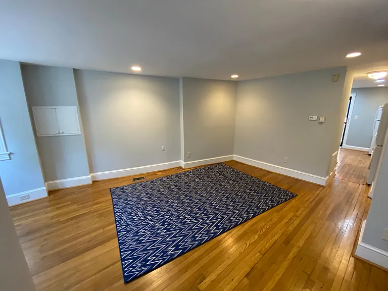 330 N Carolina Ave SE #BASEMENT — Photo 18