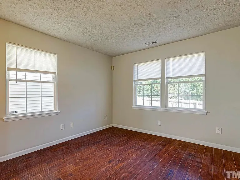 3615 Sana Ct — Photo 27