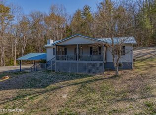 161 Adcock Hollow Rd, Harriman, TN 37748