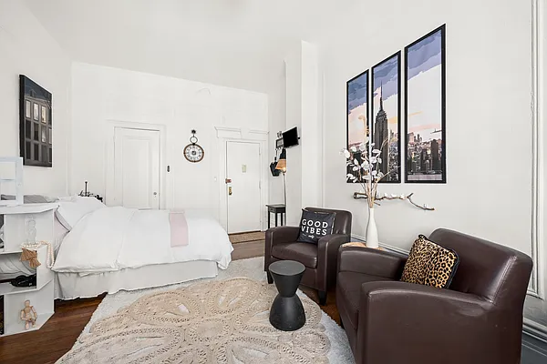 Rented by Corcoran | media 6