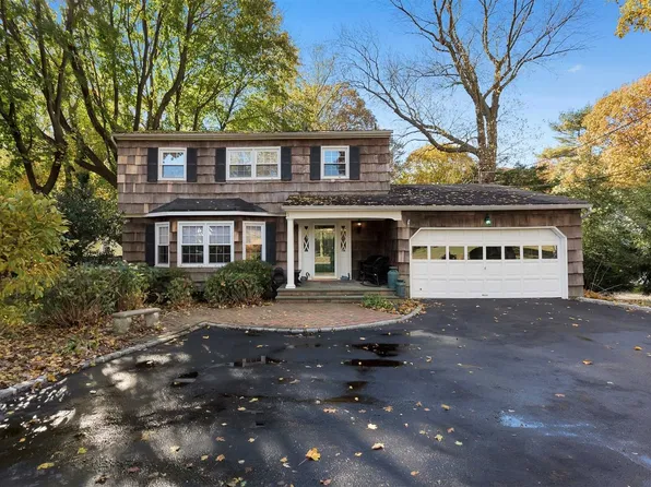 7 Centerport Rd, Greenlawn, NY 11740