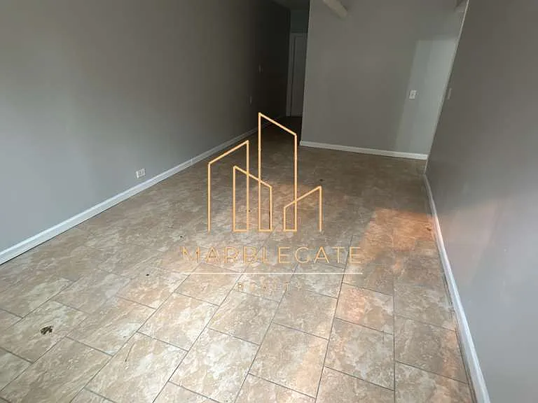 410A Union Ave #11 — Photo 5