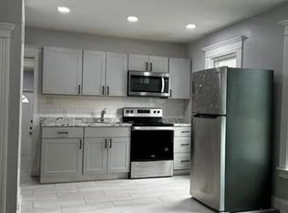 25 Dix St #2-3, Worcester, MA 01609