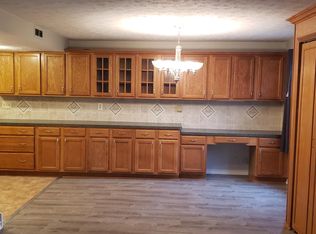 633 Tollis Pkwy, Broadview Heights, OH 44147