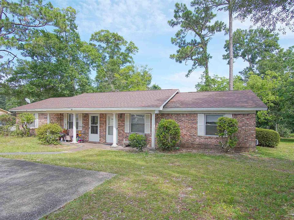 1st image of 4917 Yacht Harbour Cir