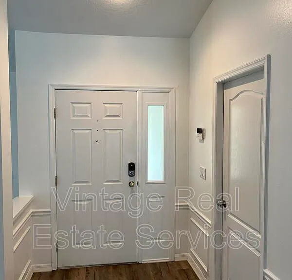 9411 Willow Cove Ct — Photo 7