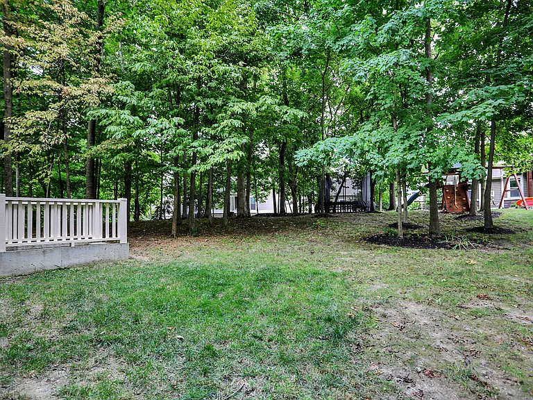 16893 Oak Manor Dr — Photo 73