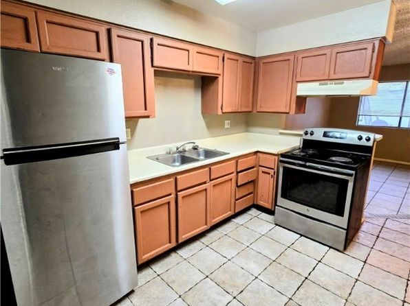 412 N 14th St APT 1