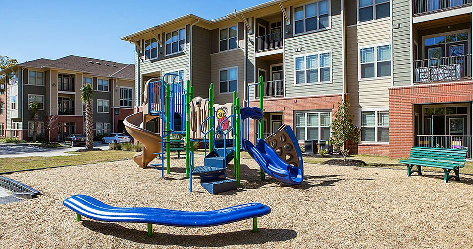 West M Apartment Homes — Photo 4