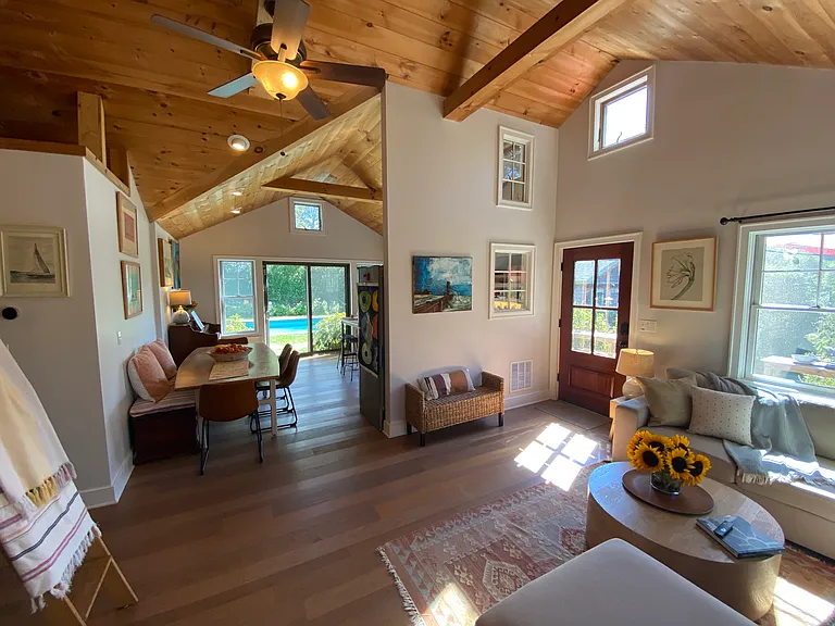 8 Old Fort Ln — Photo 8