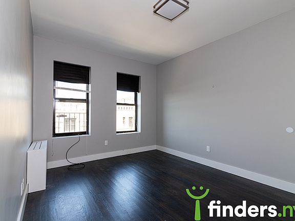 2nd image of 830 W 177th St APT 4E