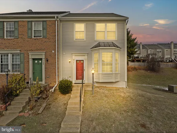 1211 Pinnacle Dr, Stafford, VA 22554