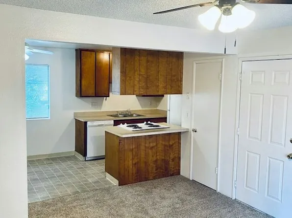 Available Now! Spacious 2 Bedroom Apartment Near Downtown!, 635 W 6th Ave #3c9313dec, Chico, CA 95926