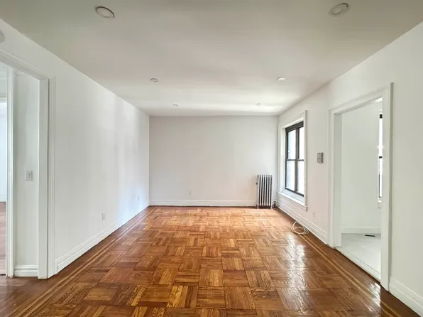 510 West 190th Street image 1 of 10