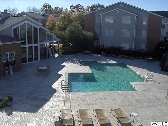 1st image of 120 15th St E APT 111