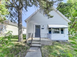 111 E 34th St, Steger, IL 60475