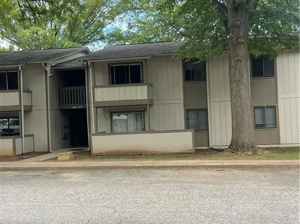 2240-57 N Sunderland Rd, Winston Salem, NC 27103