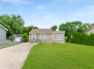 1S217 Valley Rd, Lombard, IL 60148