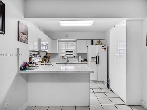 2nd image of 2145 SW 26th St