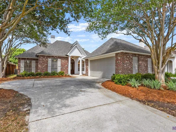 10655 Oakley Trace Dr, Baton Rouge, LA 70809