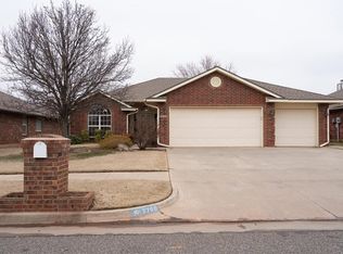 2709 SE 97th St, Moore, OK 73160